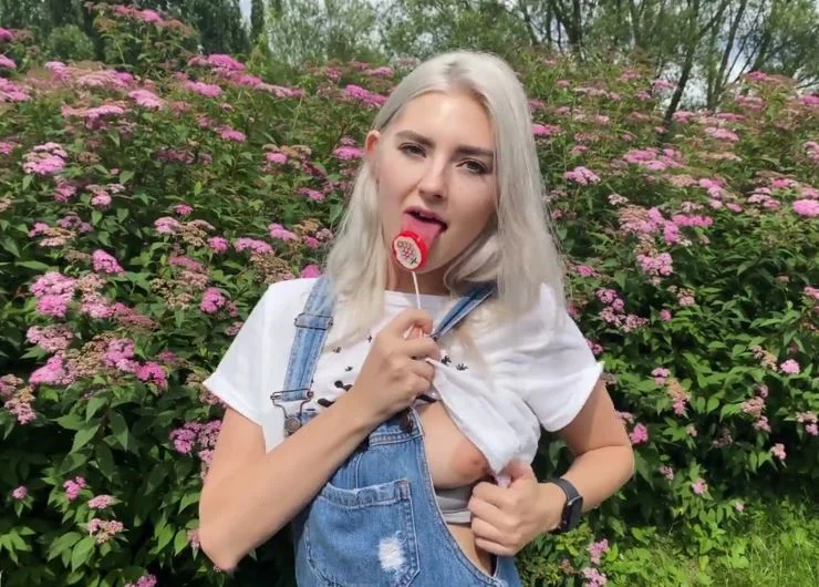 Đưa em vào công viên chơi public nó mới kích thích Full