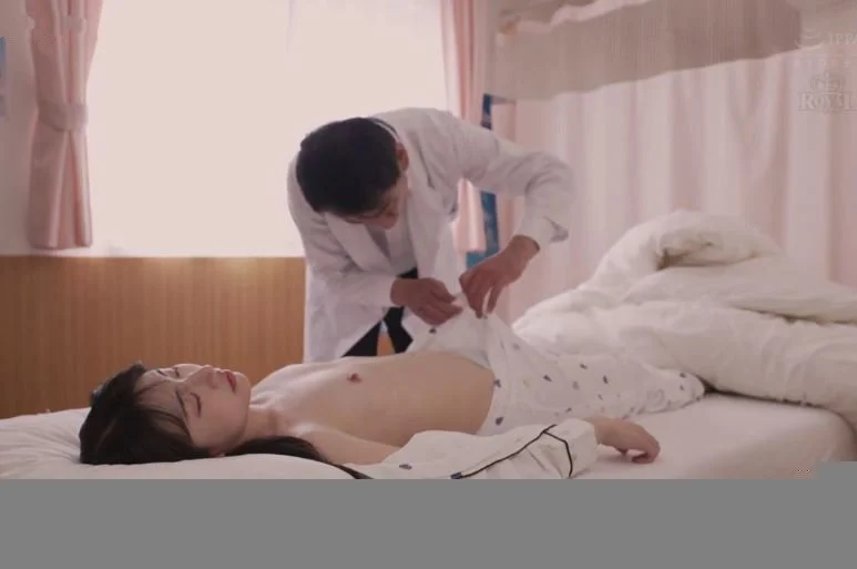 Nghi con bị cúm, mẹ dẫn đến viện khám thì bị bác sĩ cho uống thuốc mê